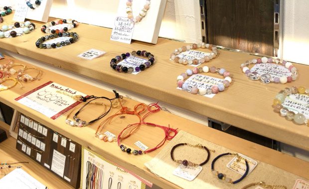 梅田店 大阪 パワーストーン ショップ 眞石や 大阪 パワーストーン 3店舗