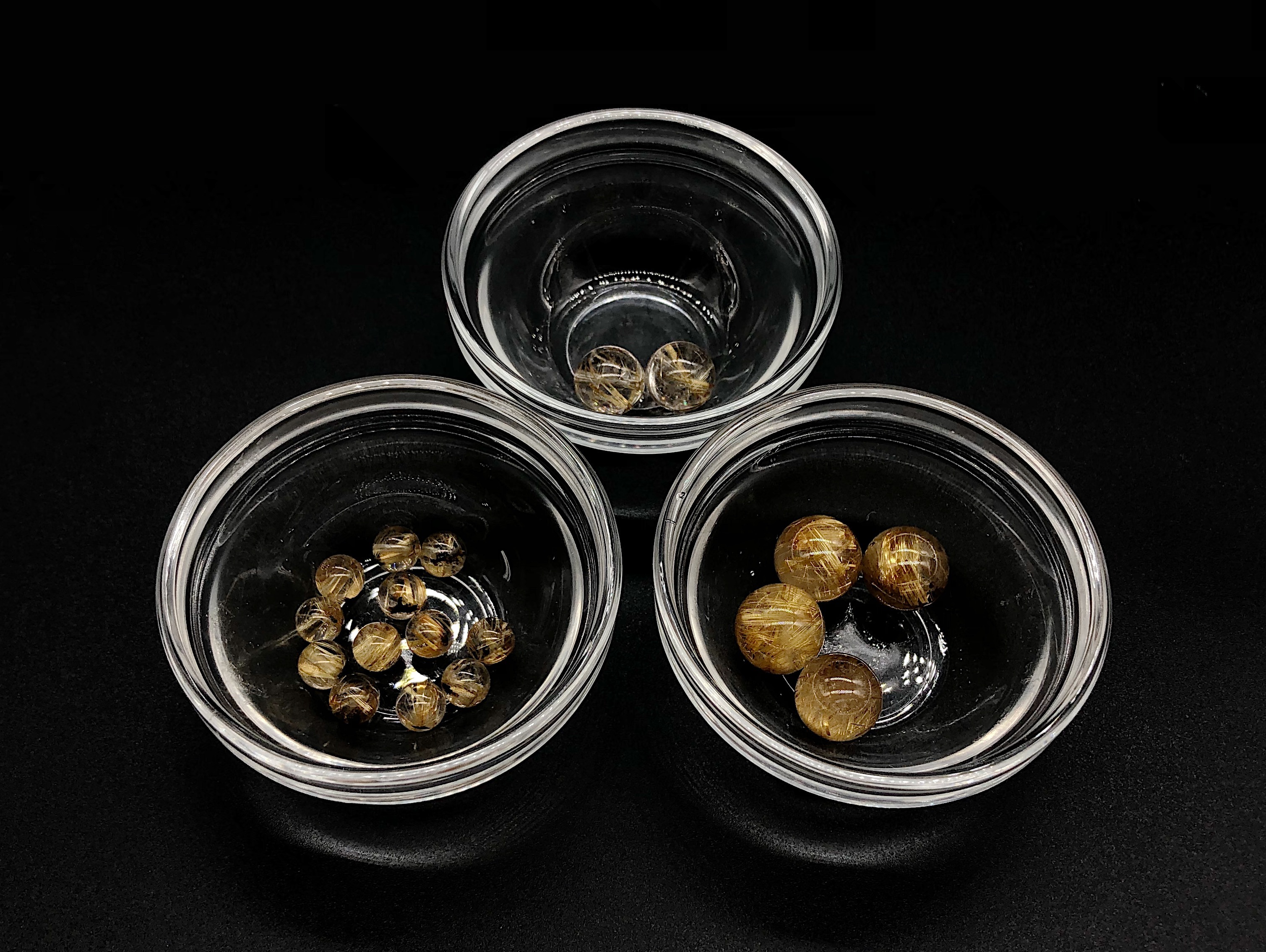 心斎橋筋店のバラ売り高品質ルチルご紹介 | 大阪 パワーストーン 5店舗